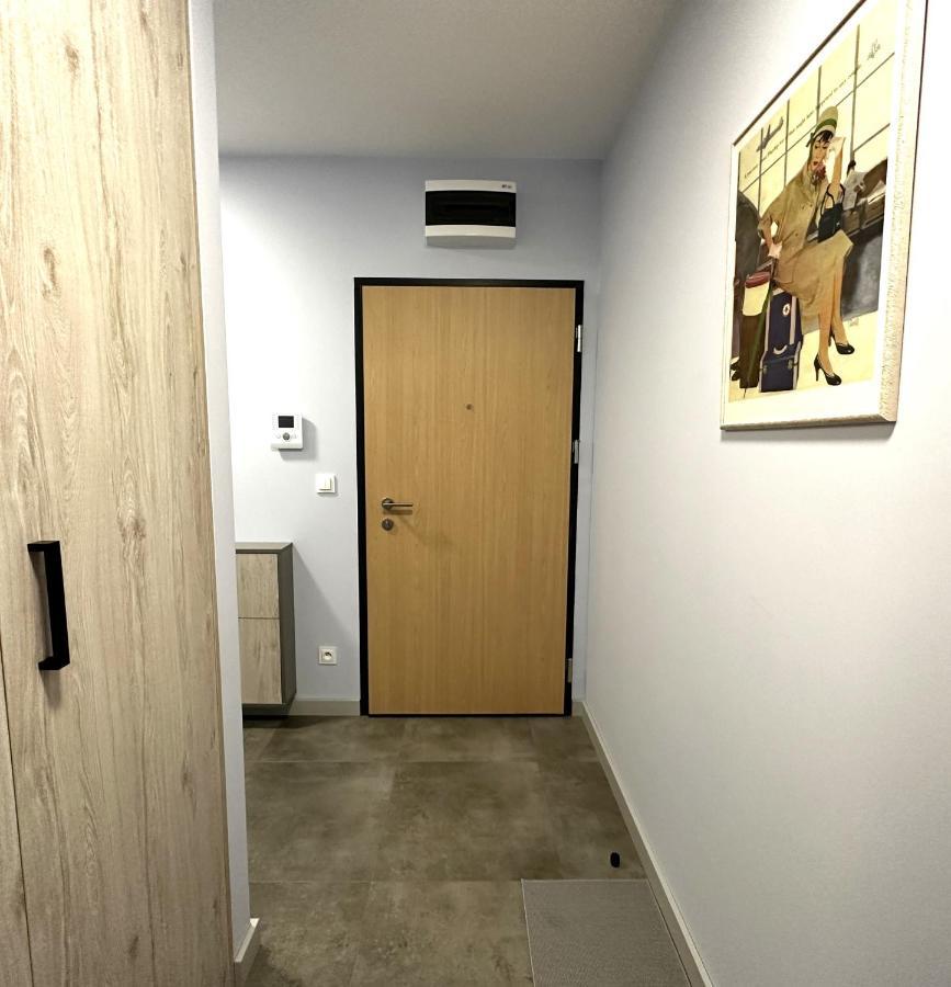 Apartament Lotnisko Chopina Warsaw Airport Exterior photo